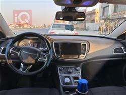 کرایسلەر 200